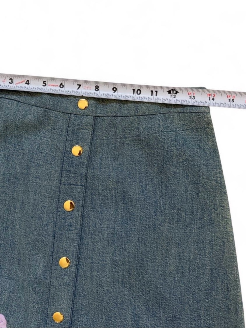 Alice + Olivia Black Denim A-Line Skirt with Multicolor Floral Embroidery - Picture 4 of 10